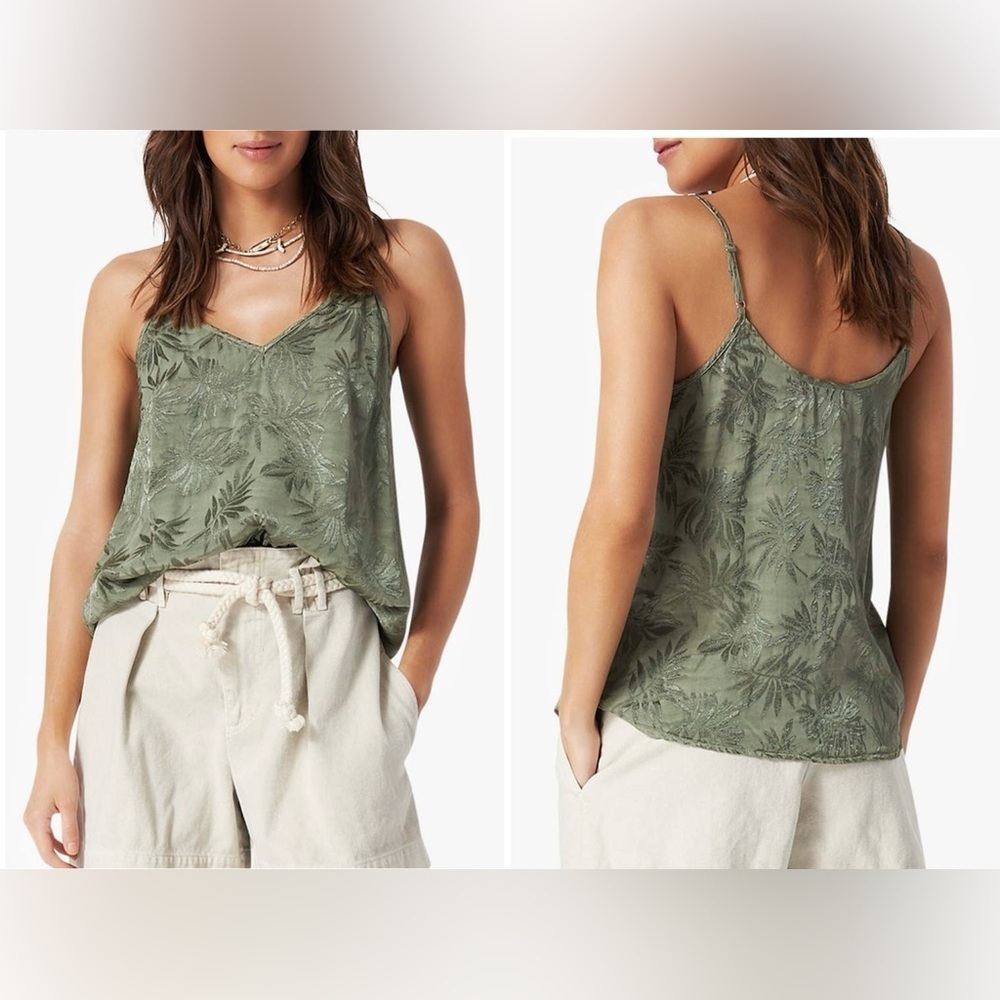 New! XIRENA Rei Printed Cami Top in Green Sage Palm 🌿 XS  NWT!